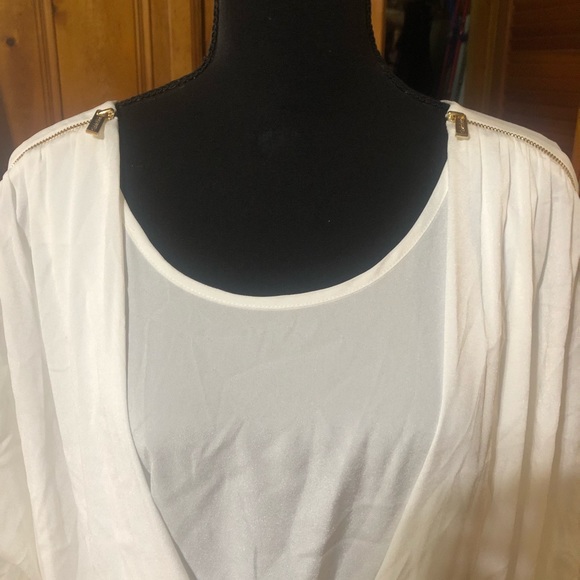 Calvin Klein top - Picture 2 of 6